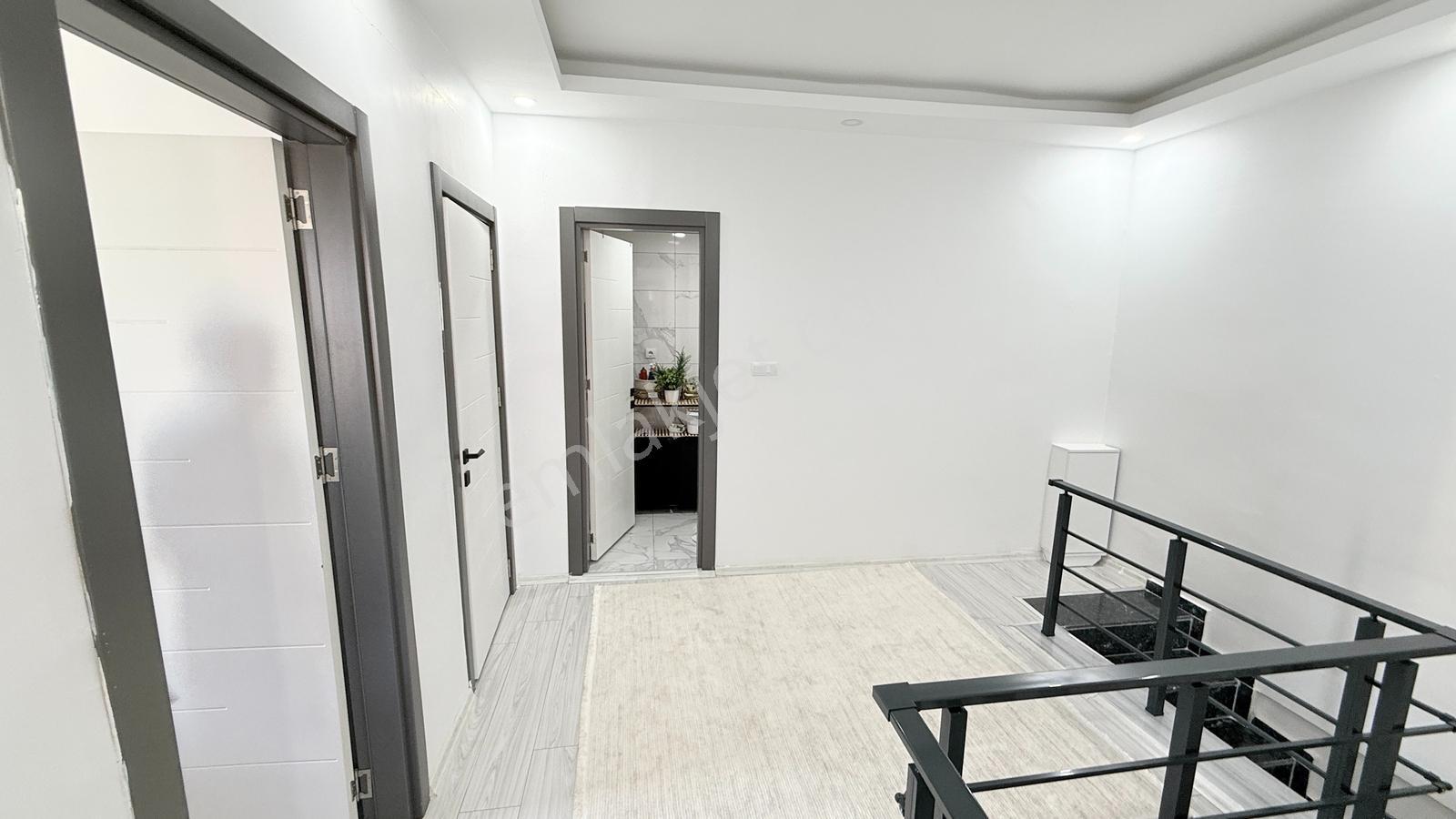 Anacaddeye Sıfır Satılık Ekstralı Satılık 3+1 Dubleks Daire — fotoğraf 25
