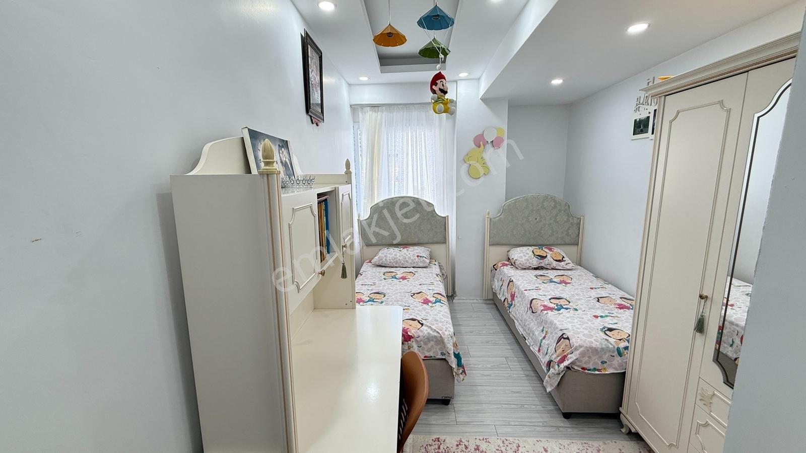 Anacaddeye Sıfır Satılık Ekstralı Satılık 3+1 Dubleks Daire — fotoğraf 32