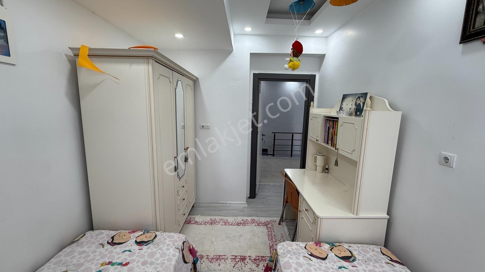Anacaddeye Sıfır Satılık Ekstralı Satılık 3+1 Dubleks Daire — fotoğraf 34