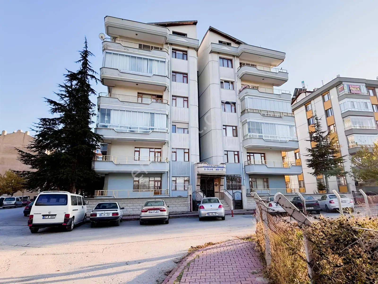'' Nakipoğlu Mah. Köprübaşı Caddesi Geniş 3+1 Daire ''