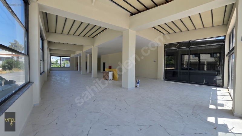 Vitel'den Üniversite Caddesi Üzeri Kiralık 420 M2 Dükkan — fotoğraf 7
