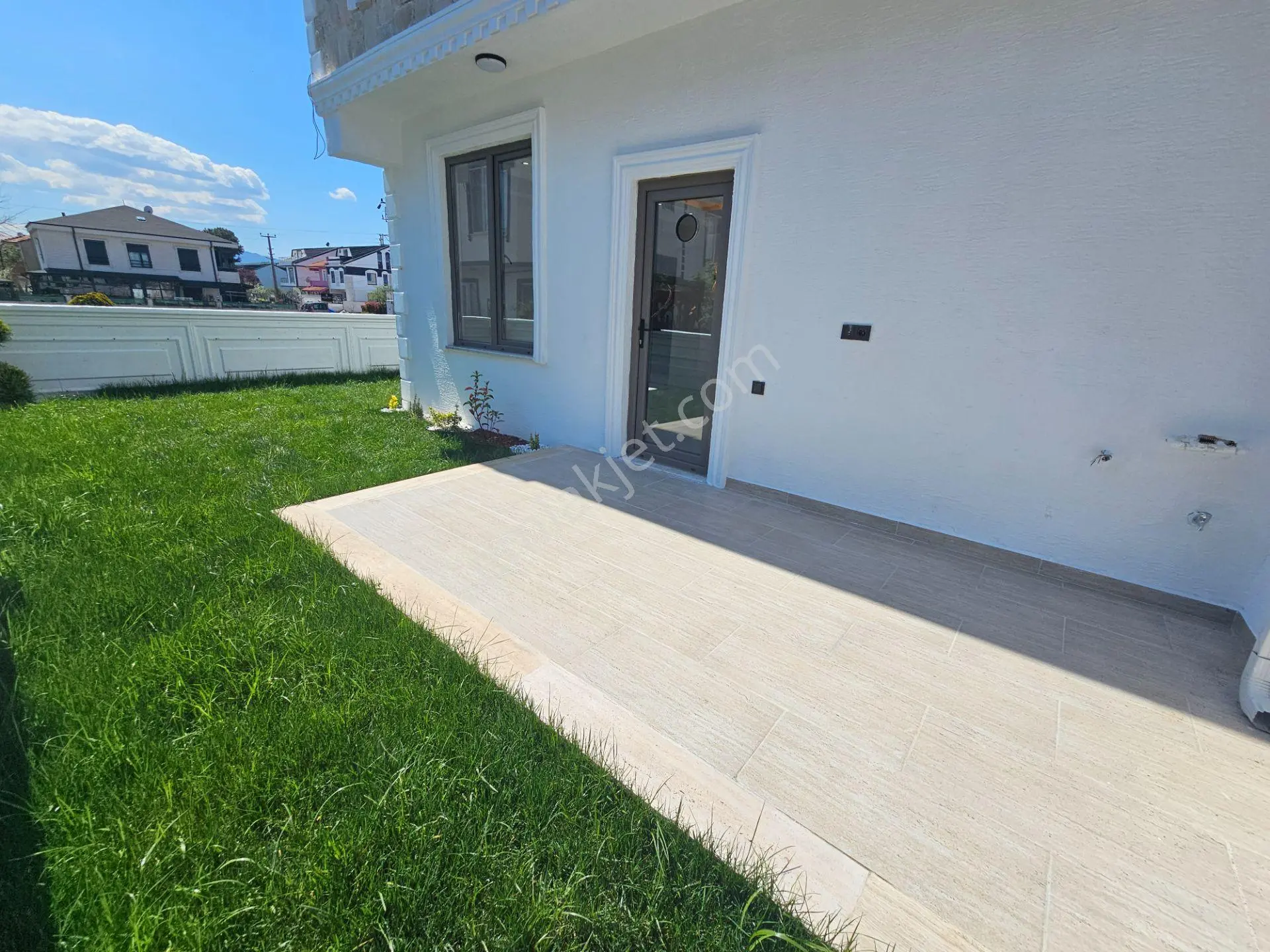 Deniz'e 50 Mt Mesafede 3+1 , Geniş Bahçeli Satılık Villa — fotoğraf 6