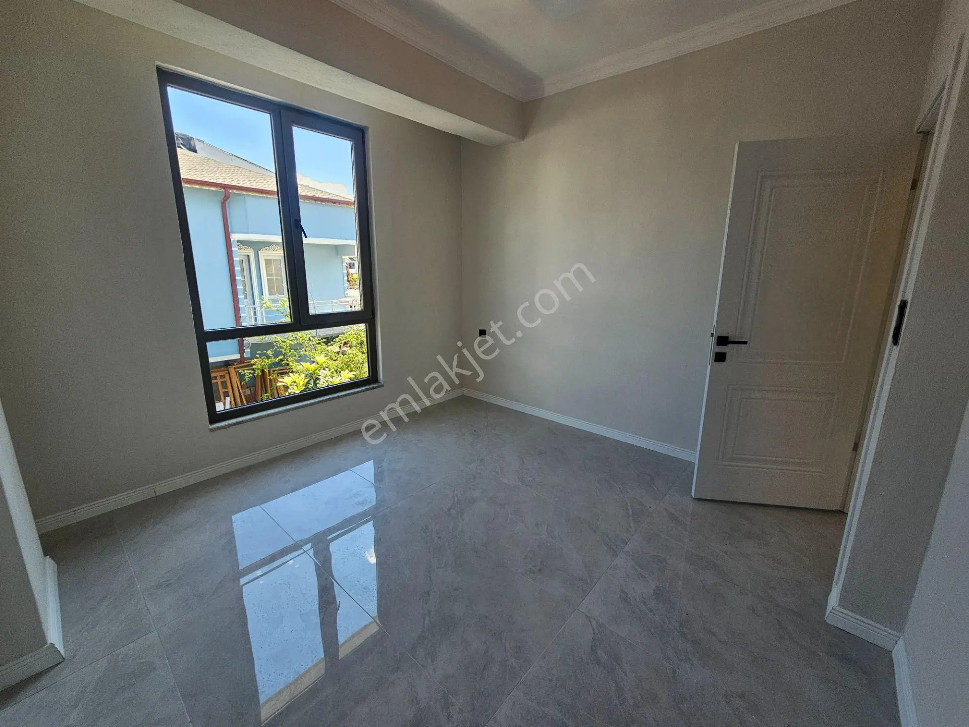 Deniz'e 50 Mt Mesafede 3+1 , Geniş Bahçeli Satılık Villa — fotoğraf 26