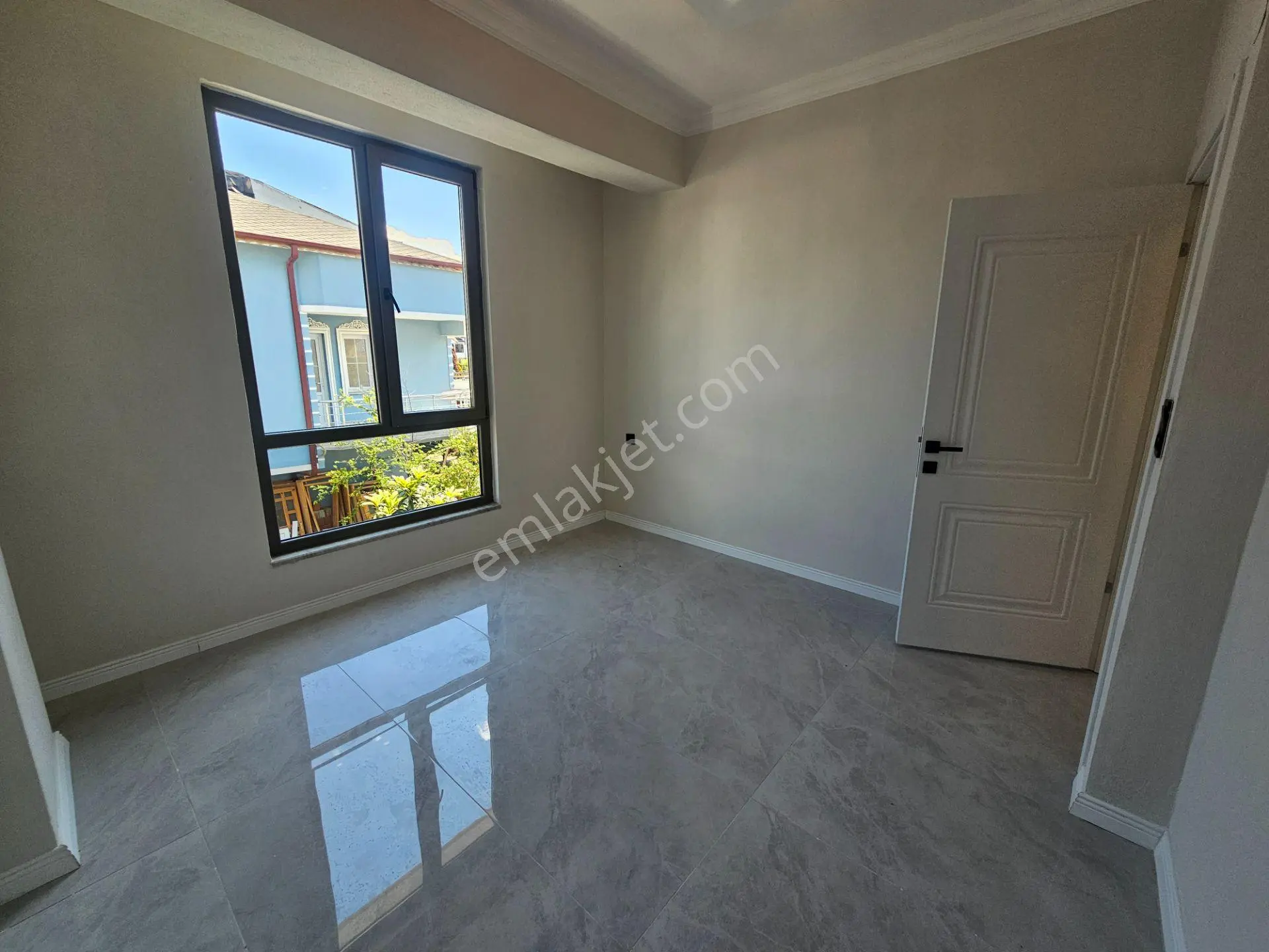 Deniz'e 50 Mt Mesafede 3+1 , Geniş Bahçeli Satılık Villa — fotoğraf 27
