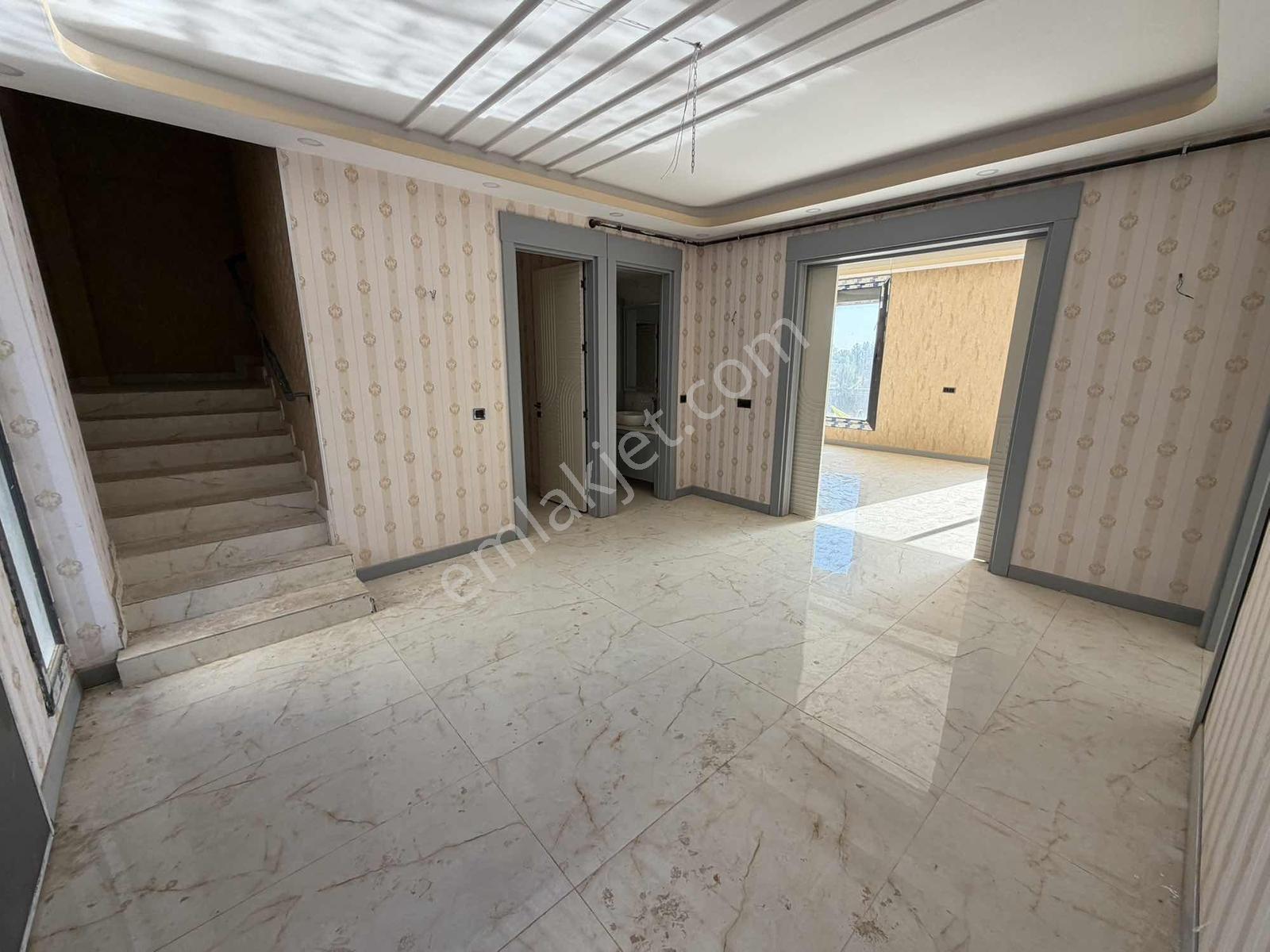 Site İçinde Lüks Satılık Villa — fotoğraf 6