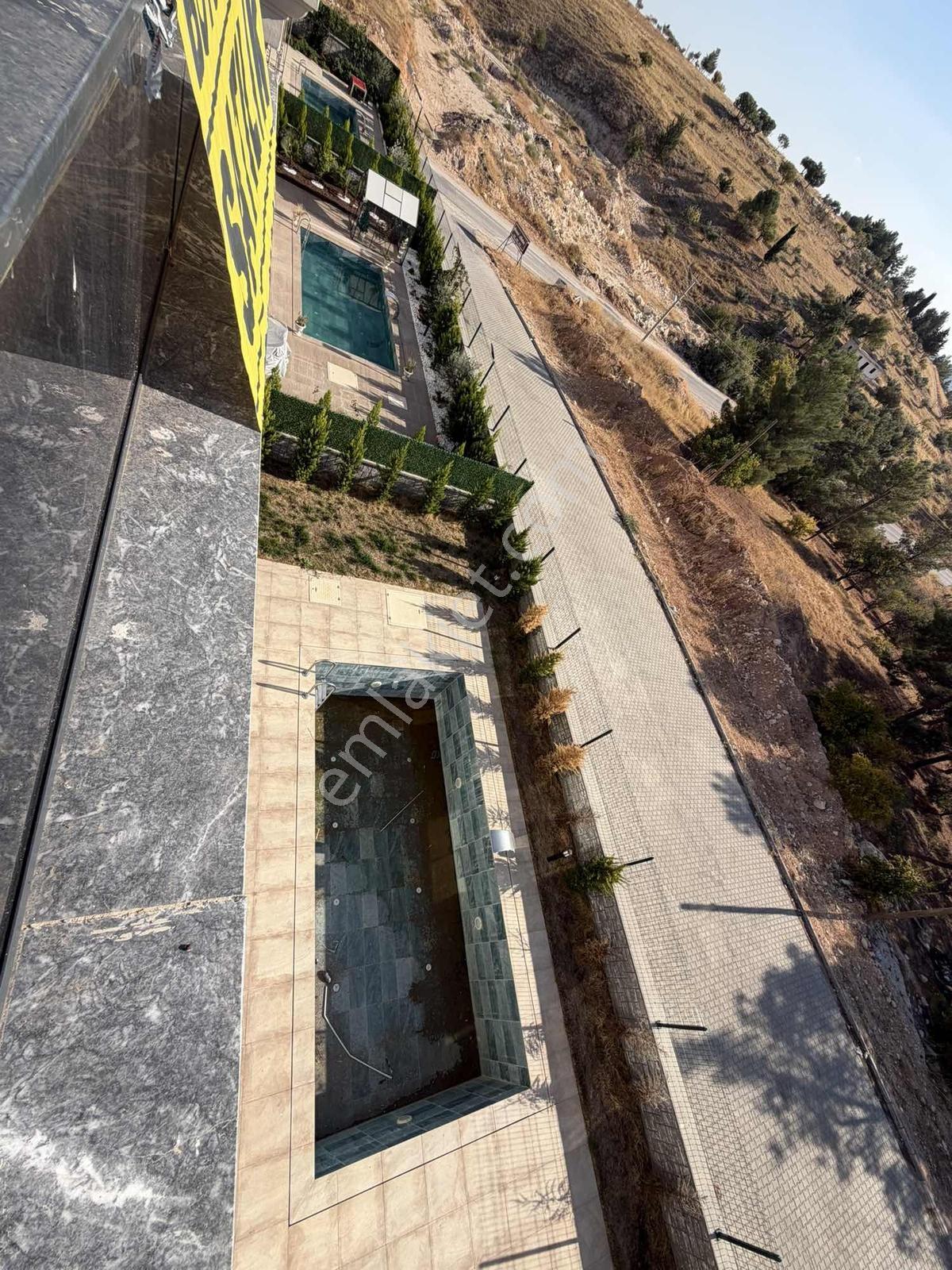 Site İçinde Lüks Satılık Villa — fotoğraf 32