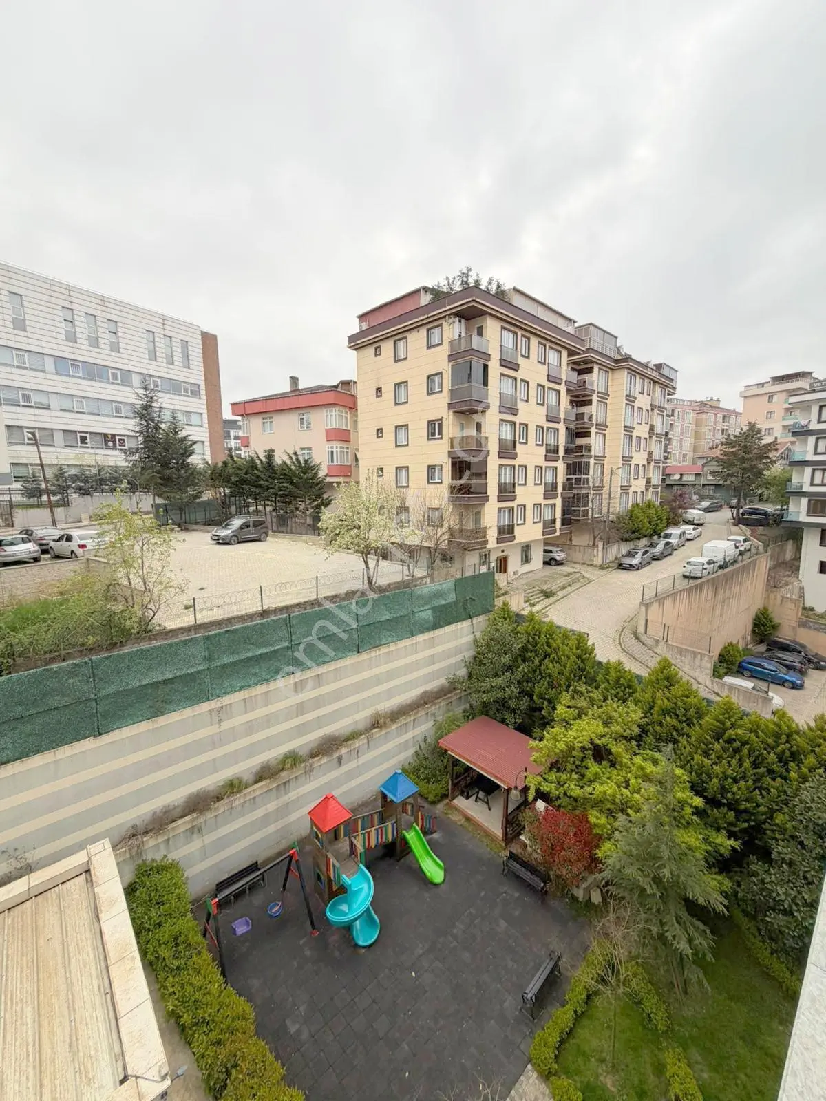 Mertcan'dan Ary Efedra Sitesi İçinde Balkonlu Geniş Ferah 2+1 — fotoğraf 6