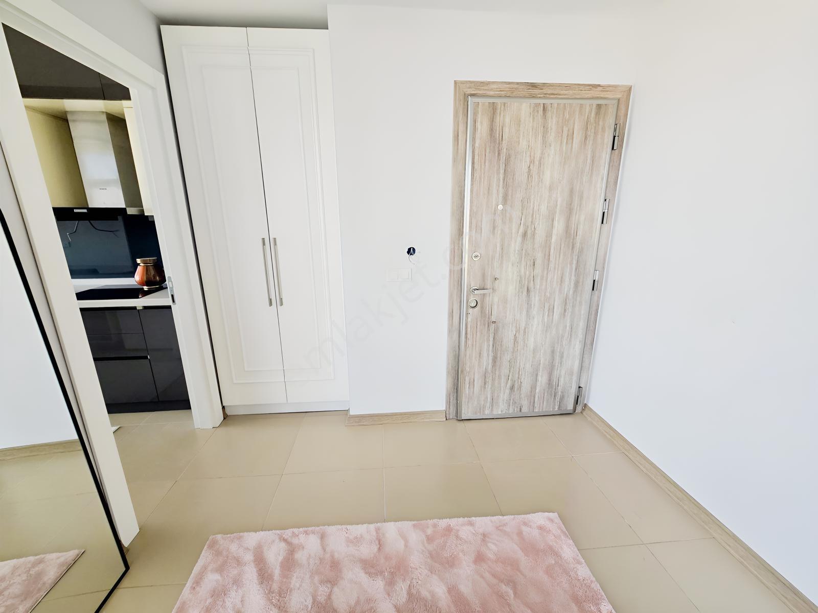 İncek'te Göl Manzaralı Teraslı Satılık 2+1 Daire — fotoğraf 7