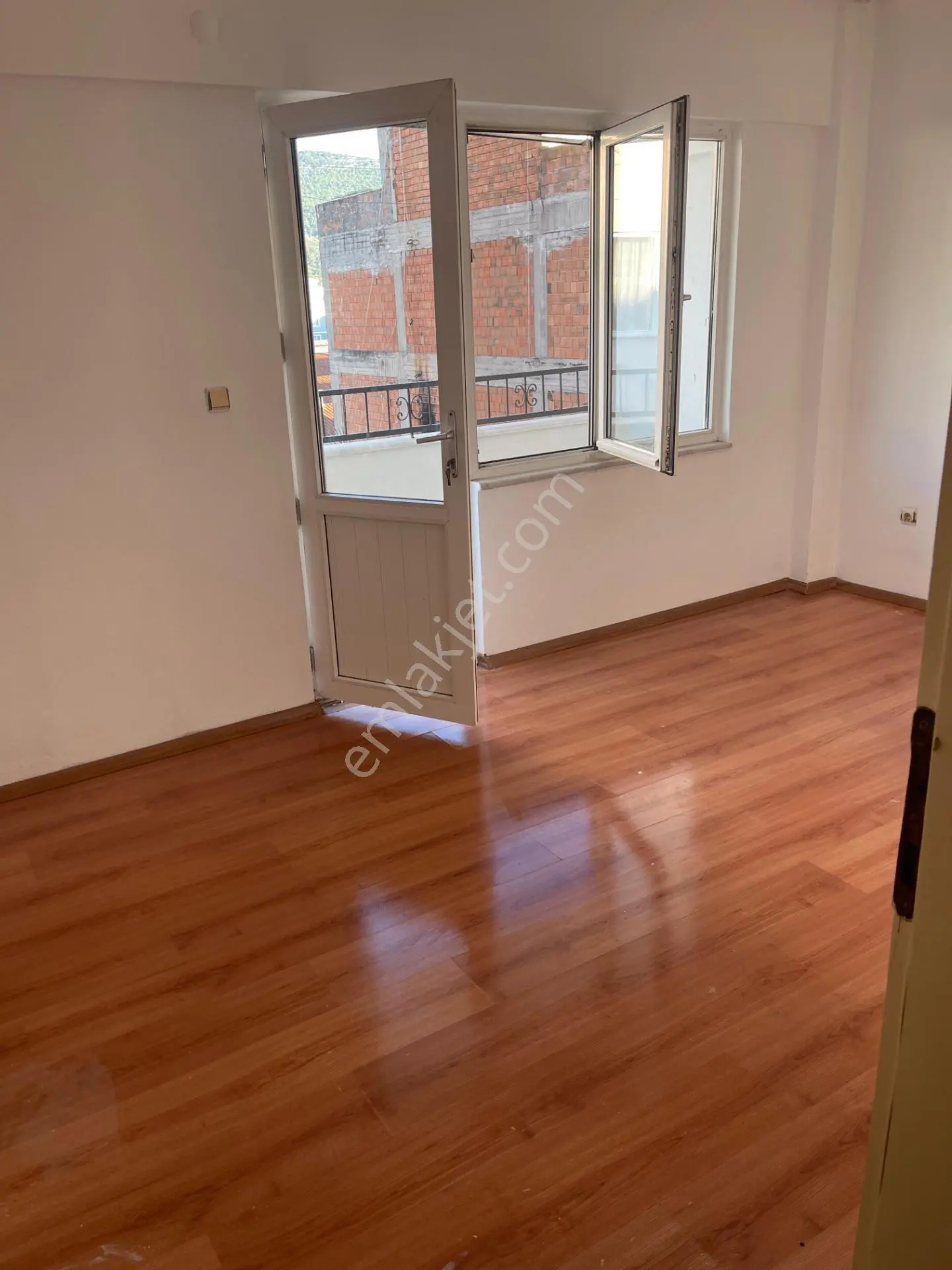 Manzara Emlaktan Satılık 2+1 Daire — fotoğraf 11