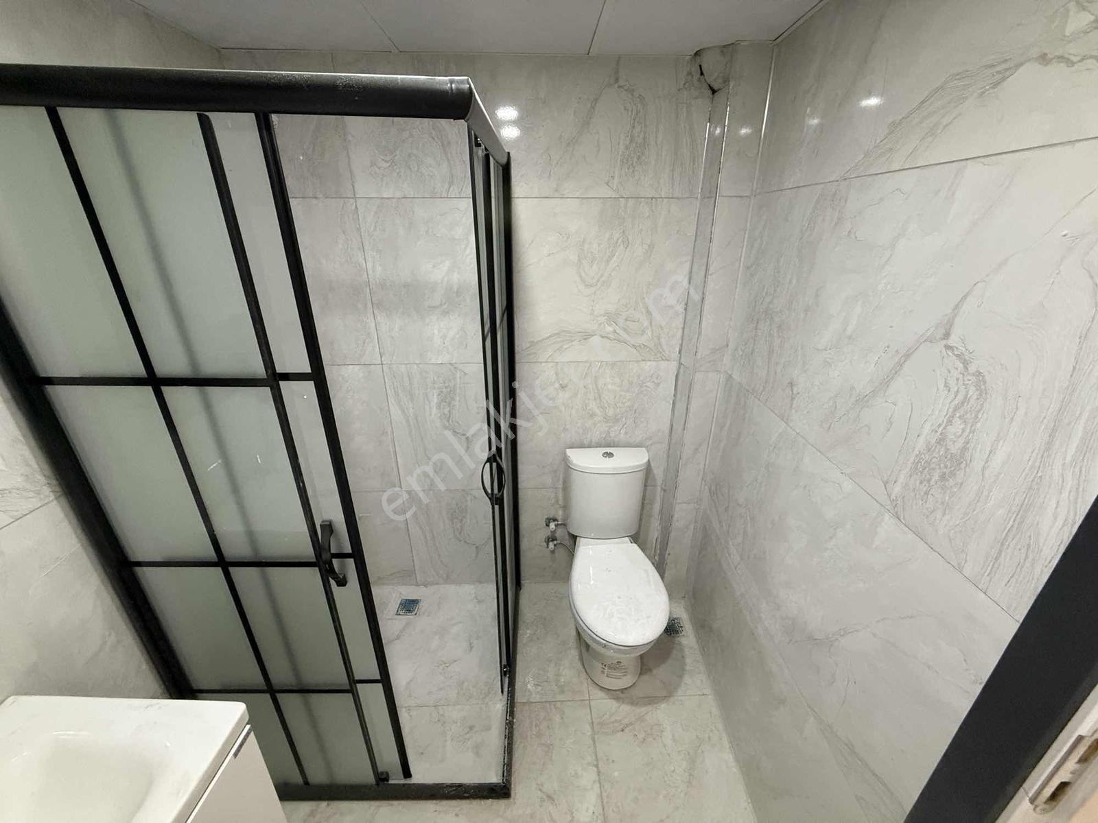 Emek Mah. Ertaş Caddesi Yakını 3+1 130m2 Arakat Daire — fotoğraf 13
