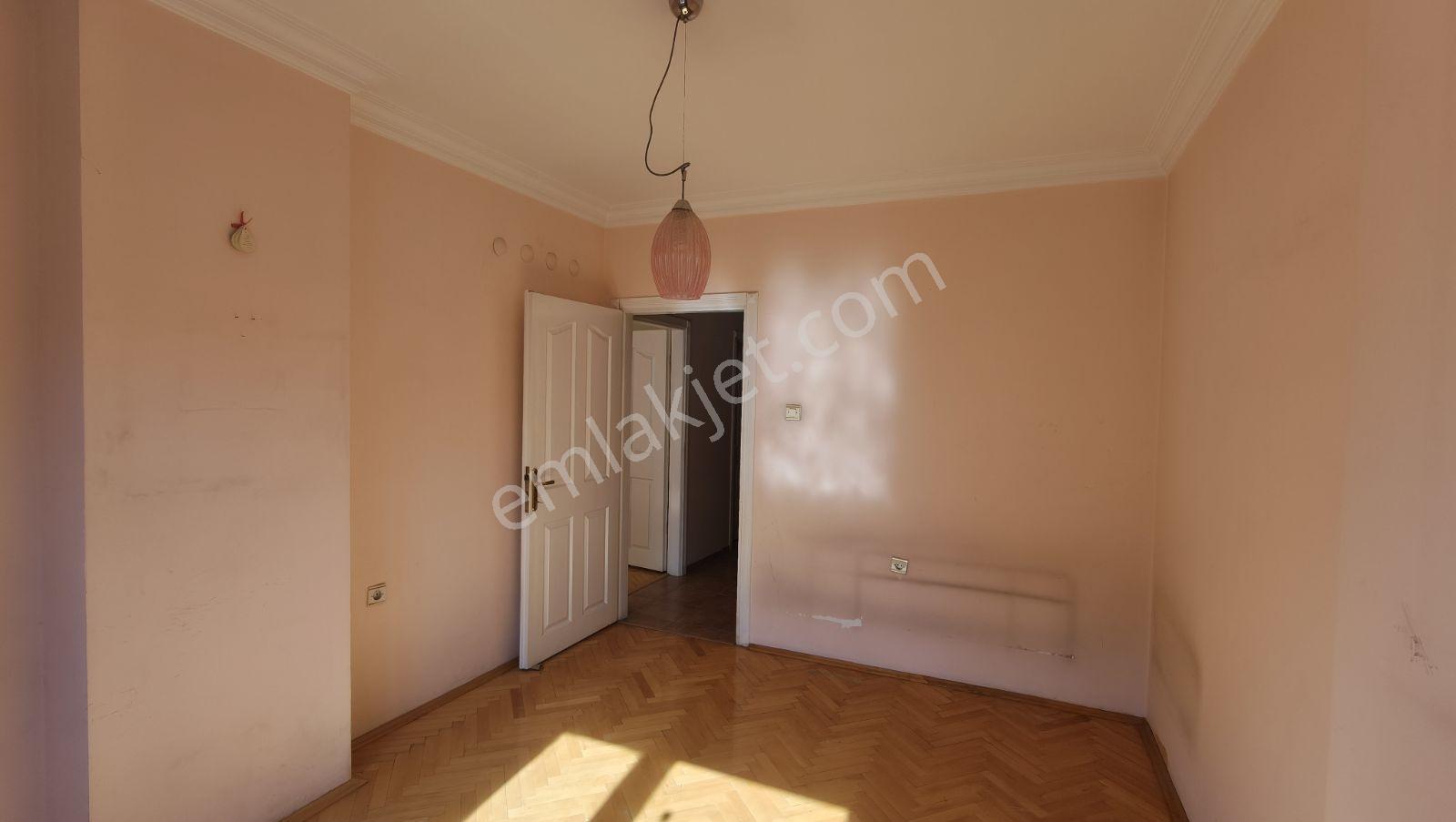 Balgat Ceyhun Atıf Kansu Caddesinde Satılık 3+1 Boş Daire — fotoğraf 11