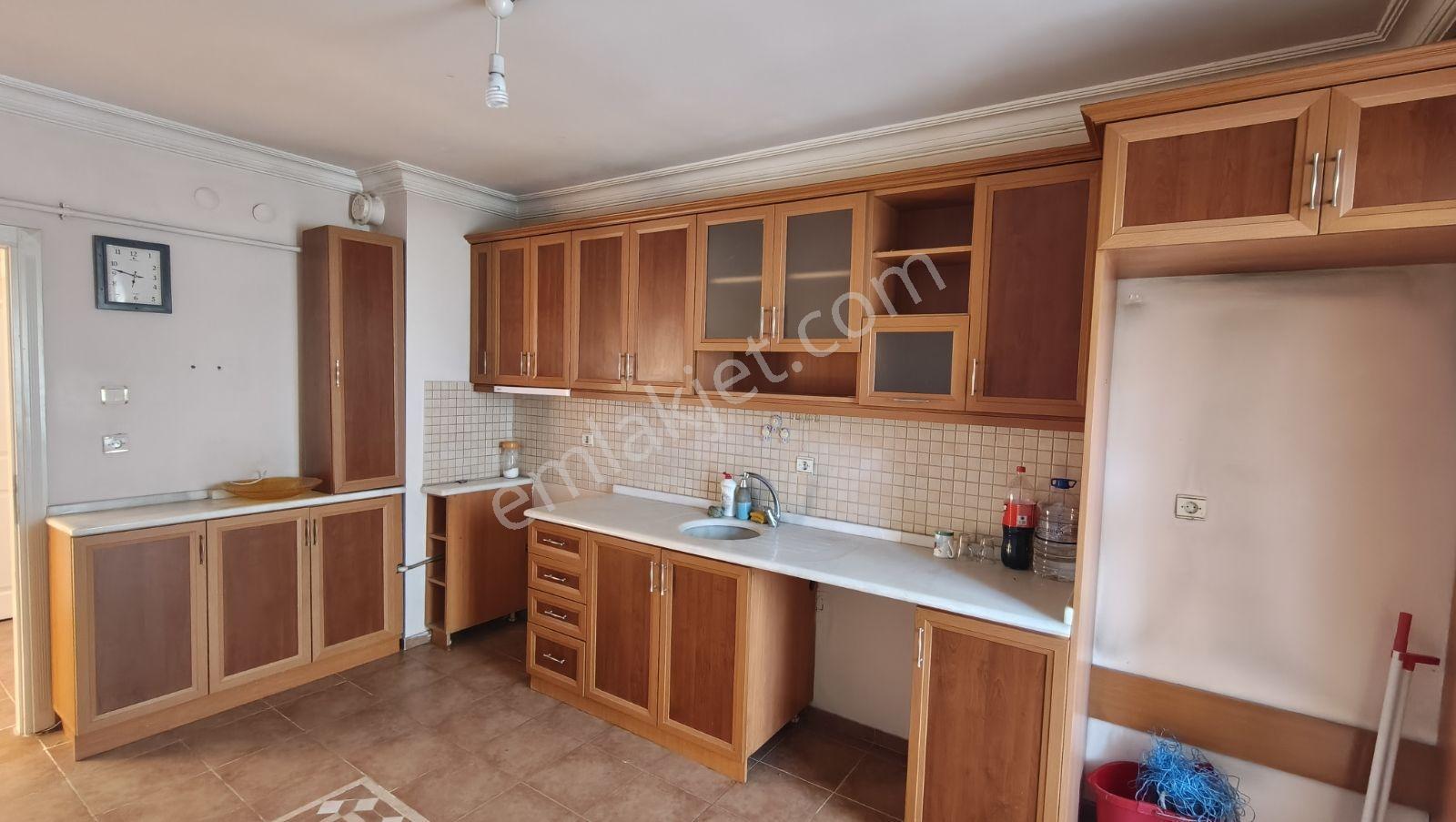 Balgat Ceyhun Atıf Kansu Caddesinde Satılık 3+1 Boş Daire — fotoğraf 16