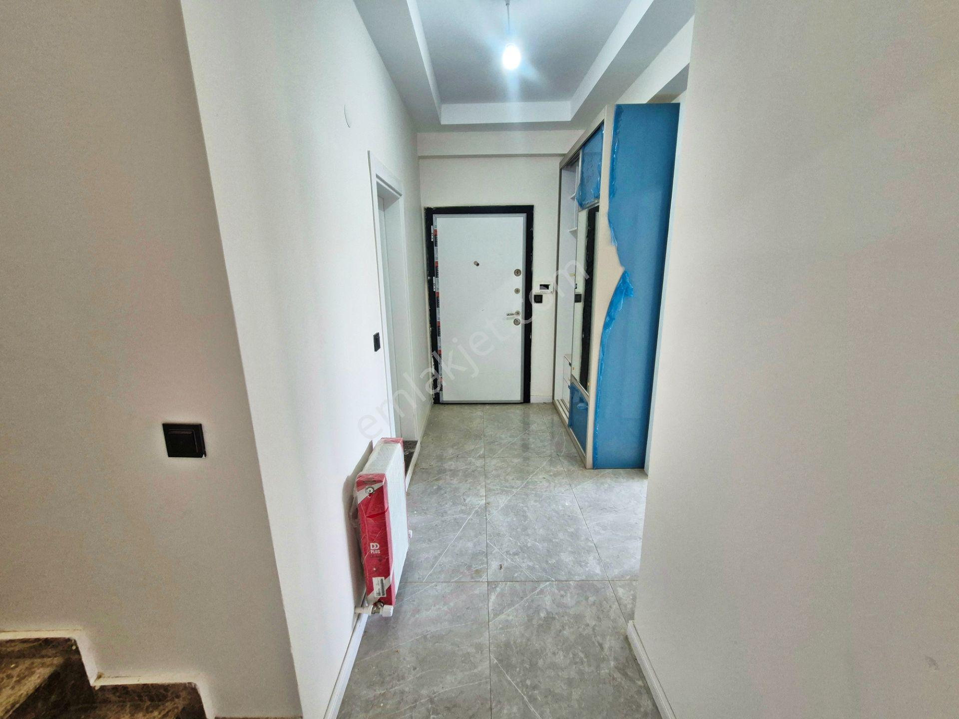 Aktif'ten Akçay'da Satılık Manzaralı Yüzme Havuzlu Ön Cephe Harika 3+1 Dublex — fotoğraf 7
