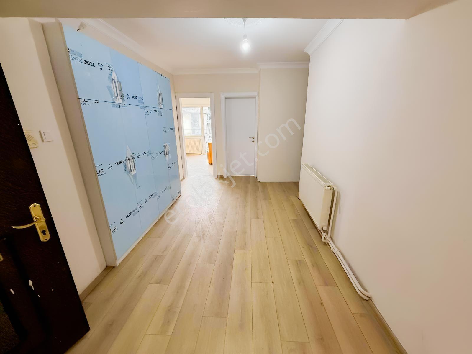 Yeşilyurt Yıldız Caddesi Üzeri 3+1 Doğalgazlı Arakat Çift Cephe — fotoğraf 14