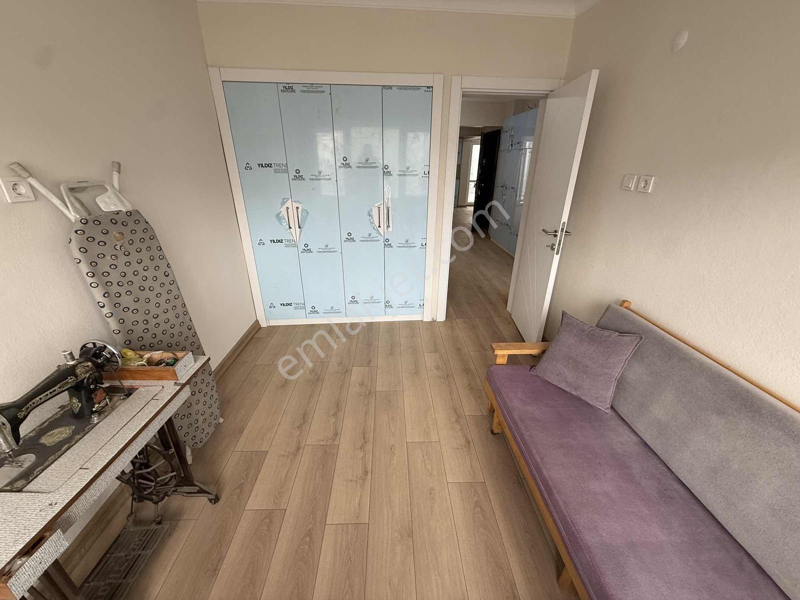 Yeşilyurt Yıldız Caddesi Üzeri 3+1 Doğalgazlı Arakat Çift Cephe — fotoğraf 31