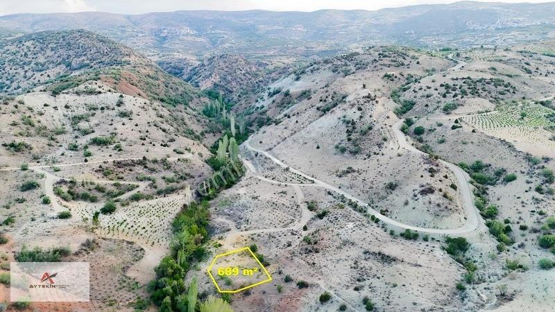 Çevresinde Bahçeler Var! Hadim'de 689 M² Müstakil Tapulu Bağ — fotoğraf 2