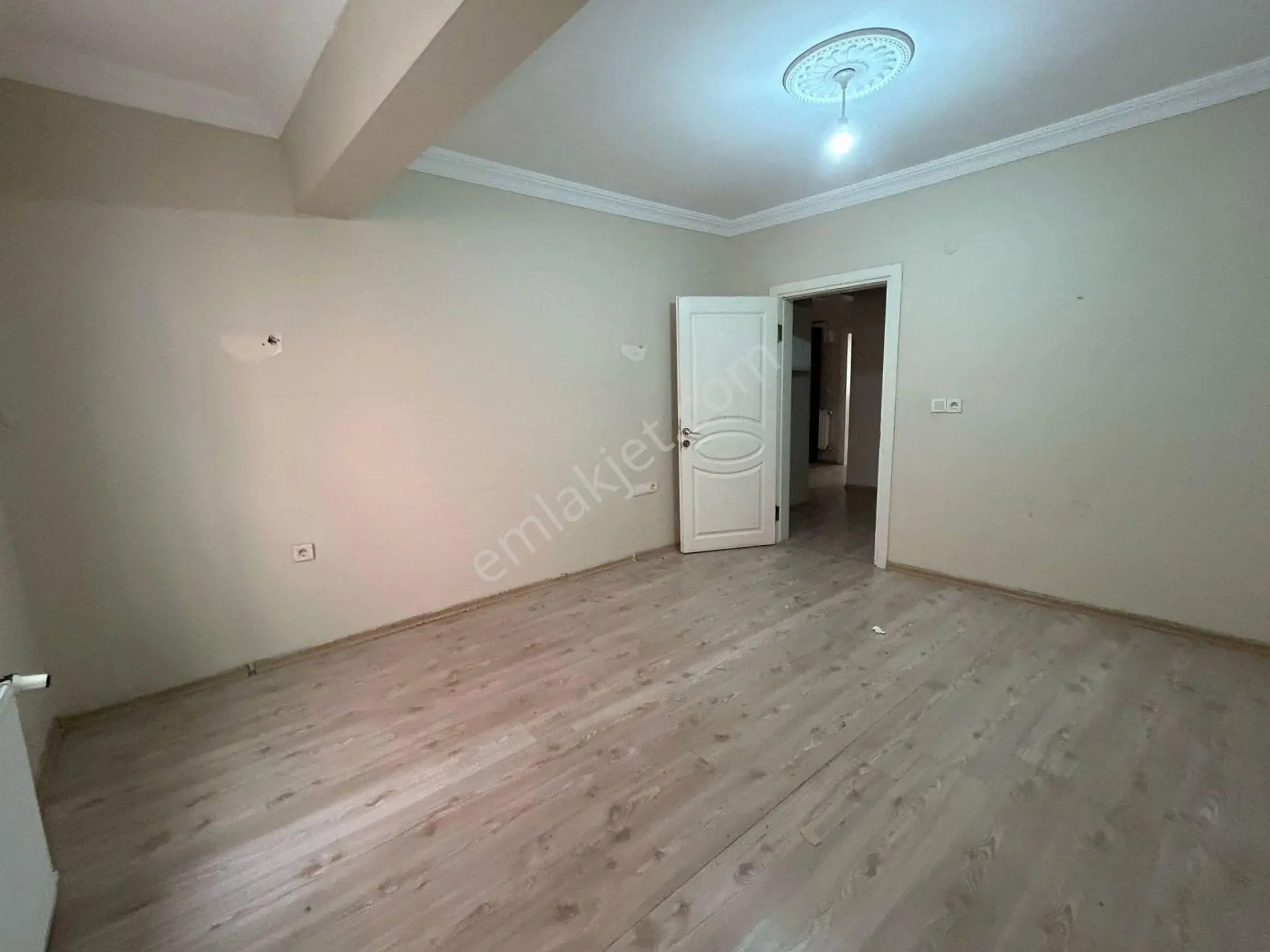 Mertcan'dan Kavakpınar Mah. Arsa Tapulu Giriş Kat 2+1 Daire — fotoğraf 3