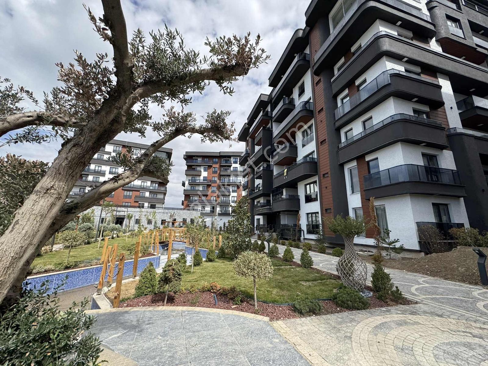 Çakı Yapı Emlaktan Satılık 4+1 Daire — fotoğraf 3