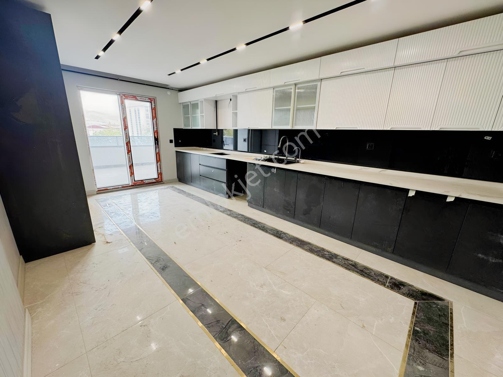 Çakı Yapı Emlaktan Satılık 4+1 Daire — fotoğraf 14