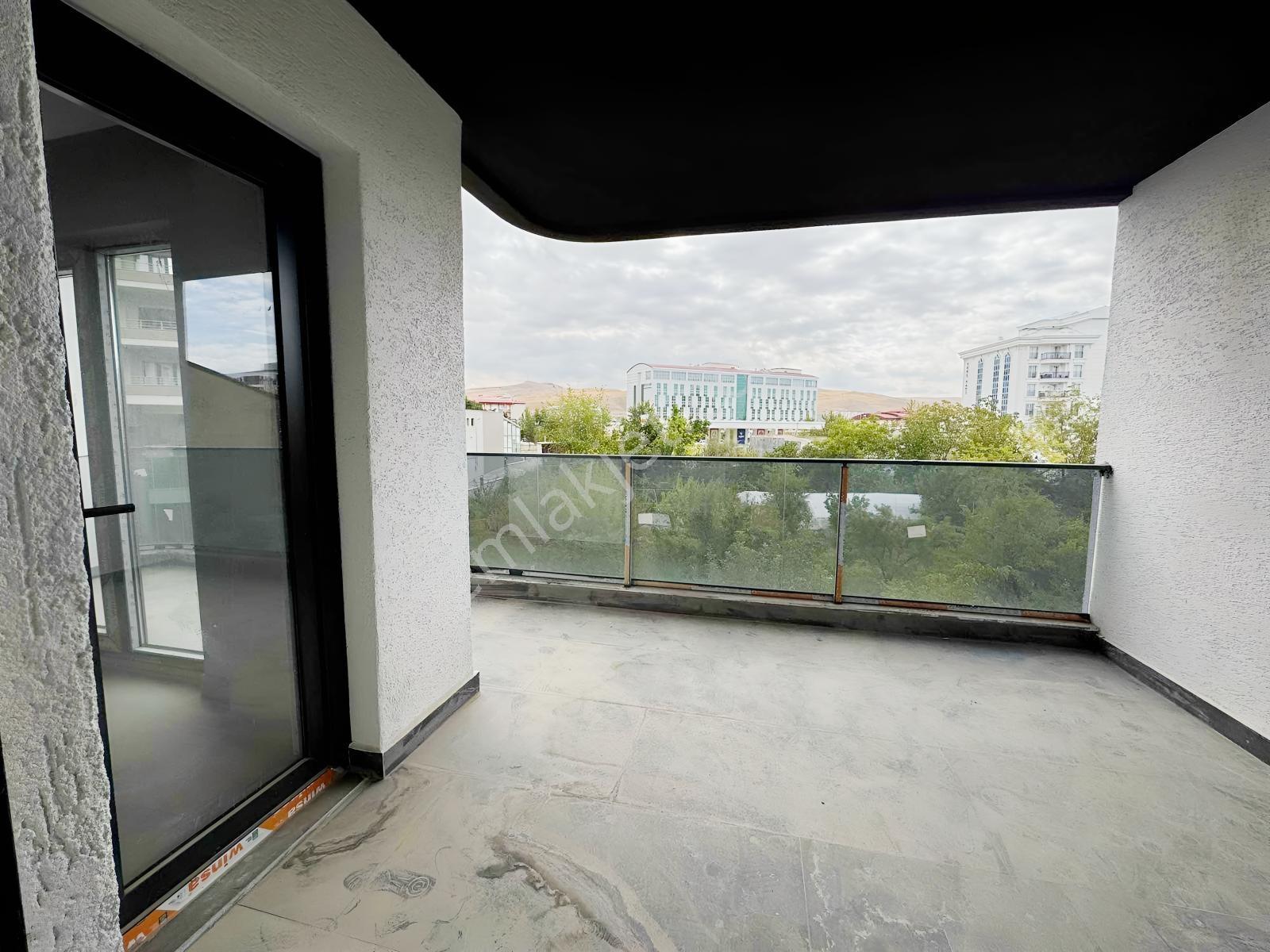 Çakı Yapı Emlaktan Satılık 4+1 Daire — fotoğraf 17
