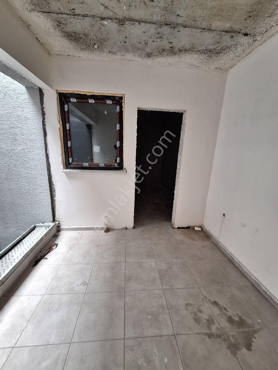 Buluruzdan Cumhuriyet Mah Satılık Geniş 1+1 Daire — fotoğraf 12