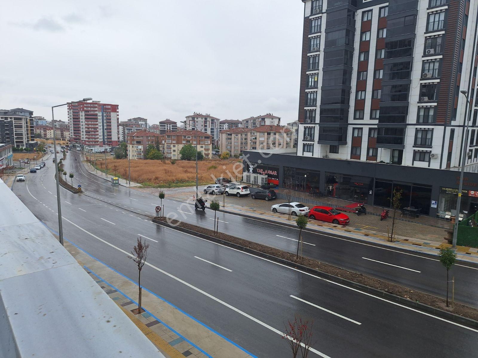 Buluruzdan Cumhuriyet Mah Satılık Geniş 1+1 Daire — fotoğraf 31