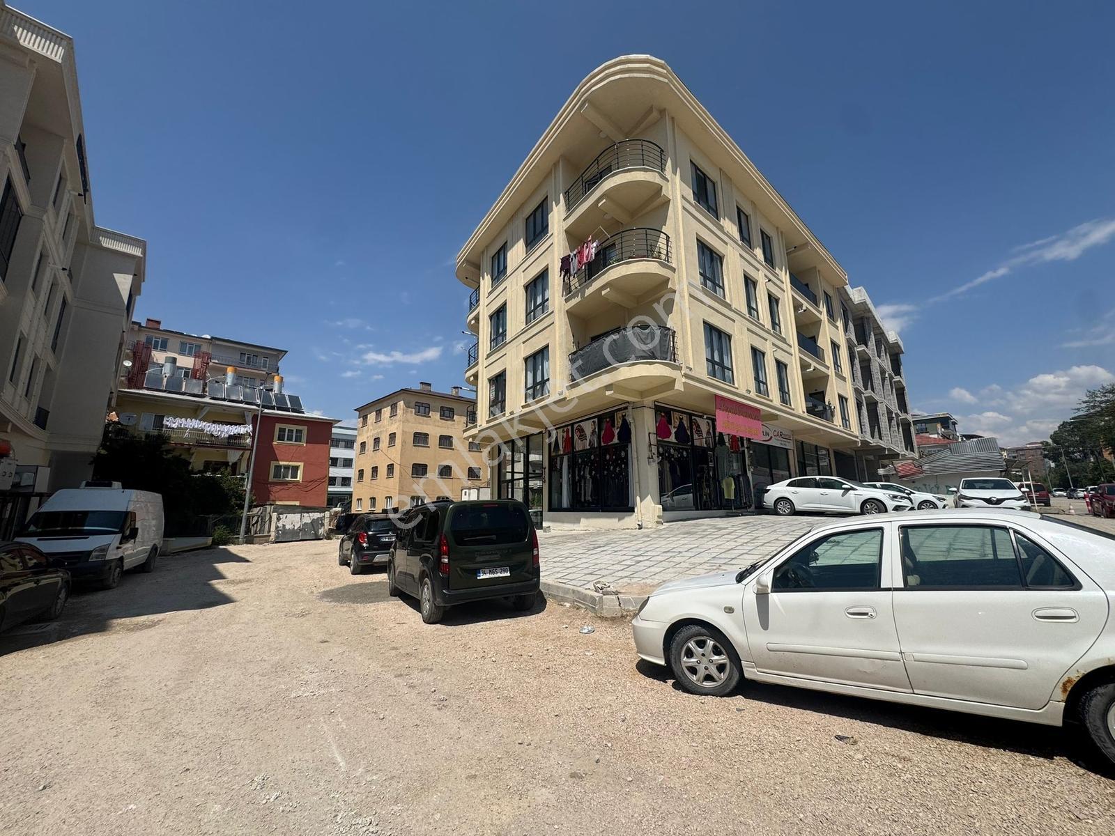 Çakı Yapı Emlaktan Alipaşa Suvaroğlunda Satılık 2+1