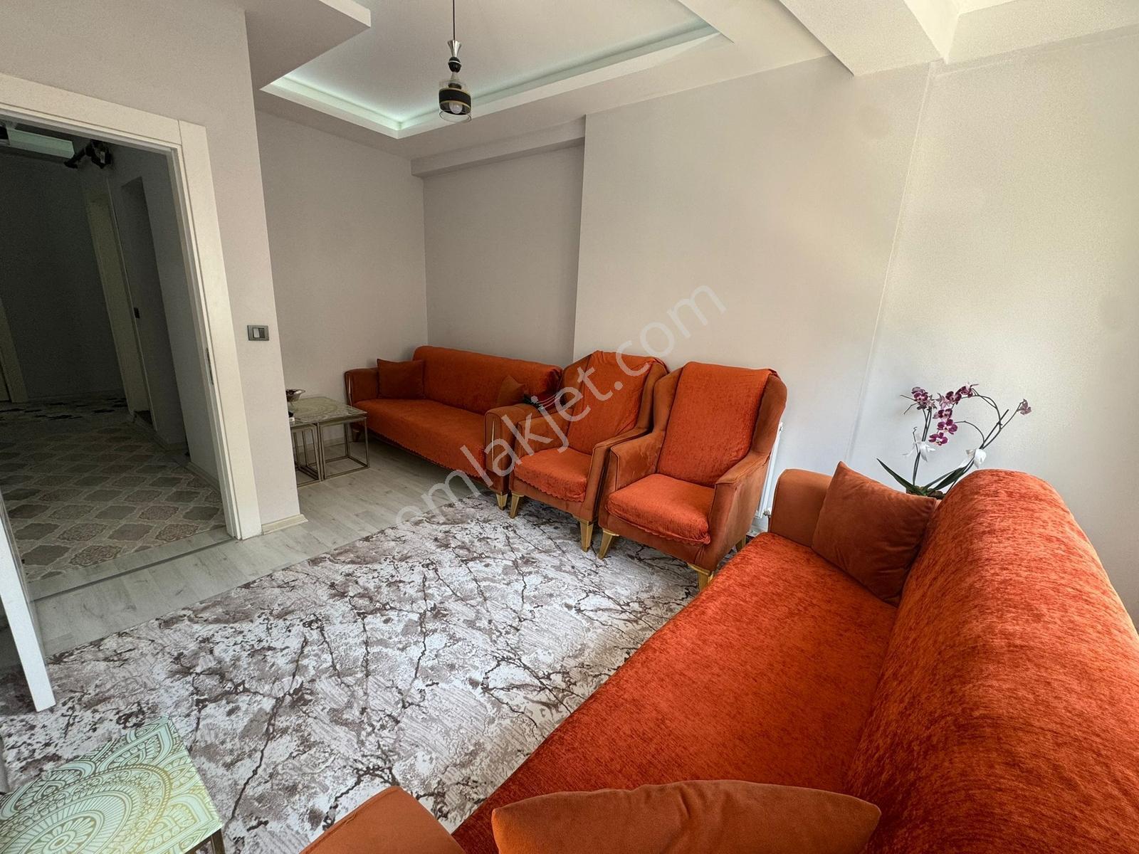 Çakı Yapı Emlaktan Alipaşa Suvaroğlunda Satılık 2+1 — fotoğraf 7