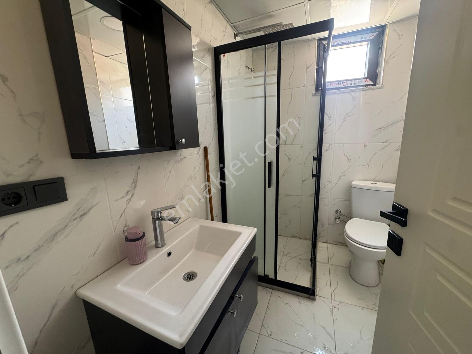 Çakı Yapı Emlaktan Alipaşa Suvaroğlunda Satılık 2+1 — fotoğraf 18