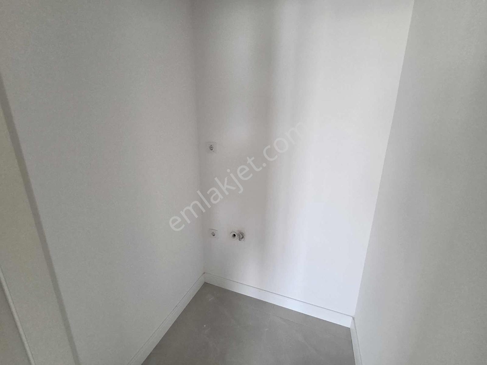 Referans 17 Kışbahçeli Eşsiz 3+1 — fotoğraf 15