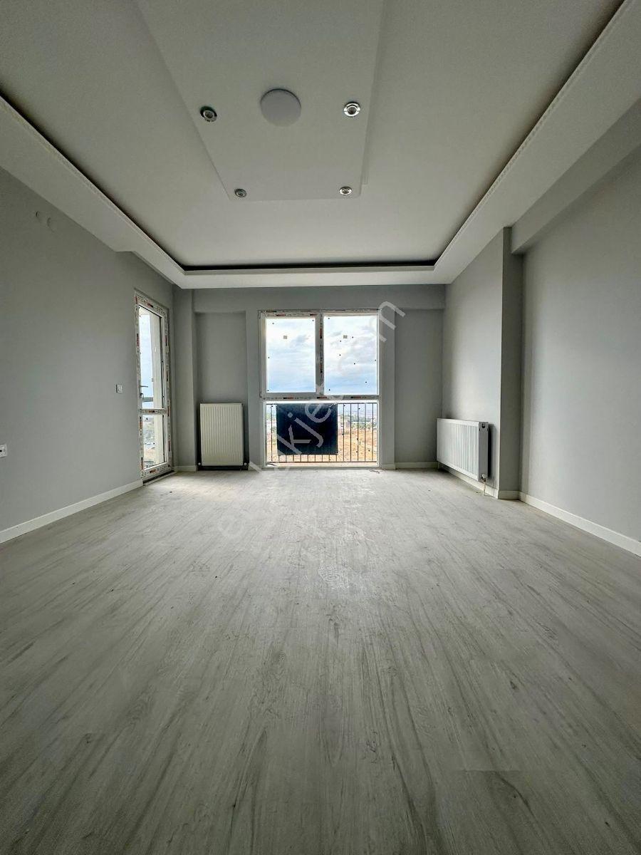 Buluruzdan Edirne Cumhuriyet Mah Satılık 3+1 Lüx Sıfır Daire — fotoğraf 7