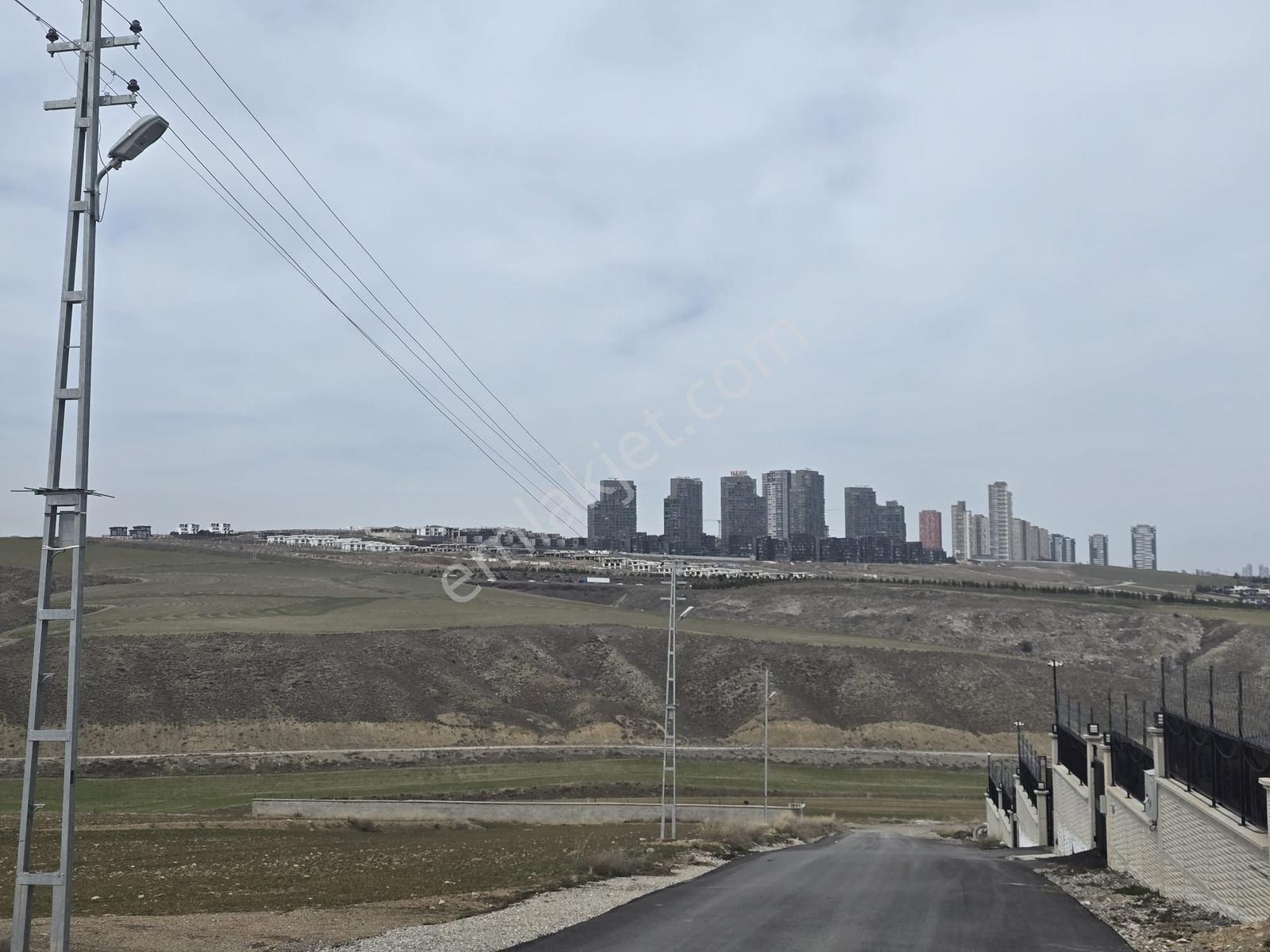 Gölbaşı Hacılar İncek Loft Karşısı 3092 M2 Villa İmarlı Arsa — fotoğraf 8