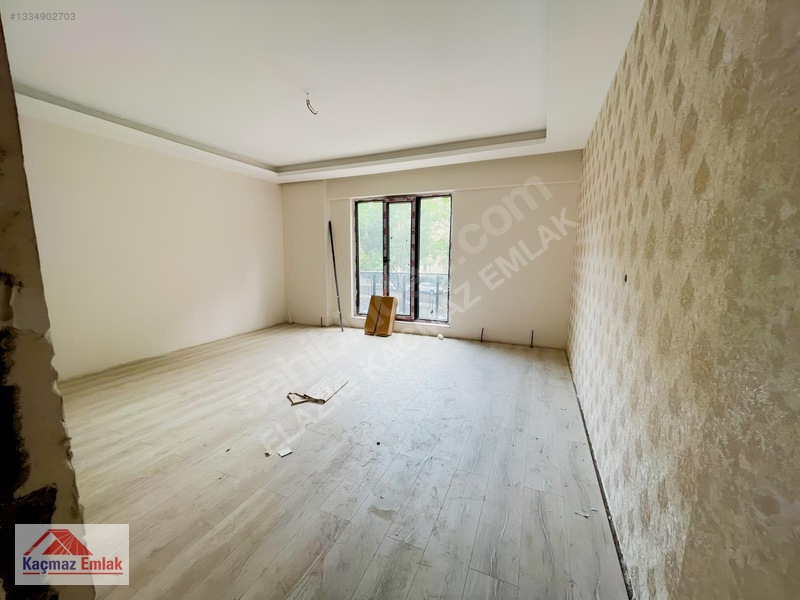 Kaçmaz Emlak'tan Özsüt Arkasında Sıfır 3+1 Satılık Daire — fotoğraf 4