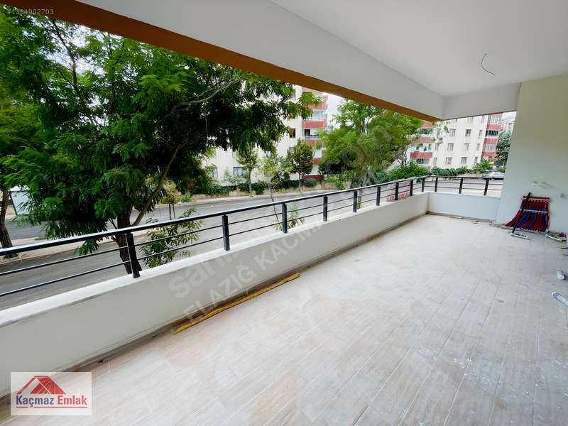 Kaçmaz Emlak'tan Özsüt Arkasında Sıfır 3+1 Satılık Daire — fotoğraf 12