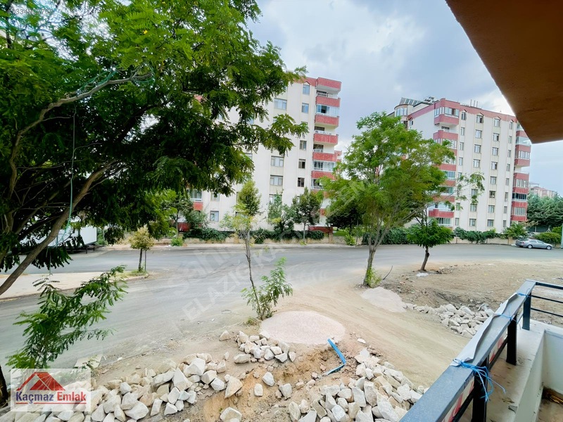 Kaçmaz Emlak'tan Özsüt Arkasında Sıfır 3+1 Satılık Daire — fotoğraf 14