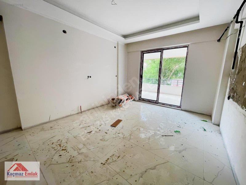 Kaçmaz Emlak'tan Özsüt Arkasında Sıfır 3+1 Satılık Daire — fotoğraf 17
