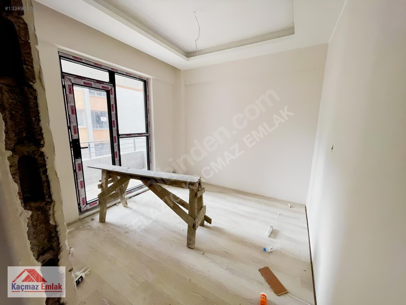 Kaçmaz Emlak'tan Özsüt Arkasında Sıfır 3+1 Satılık Daire — fotoğraf 23