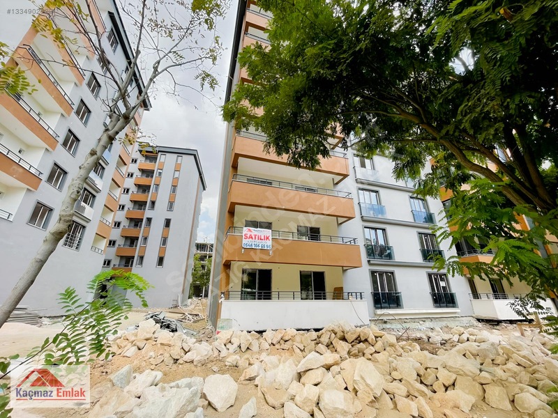 Kaçmaz Emlak'tan Özsüt Arkasında Sıfır 3+1 Satılık Daire — fotoğraf 28