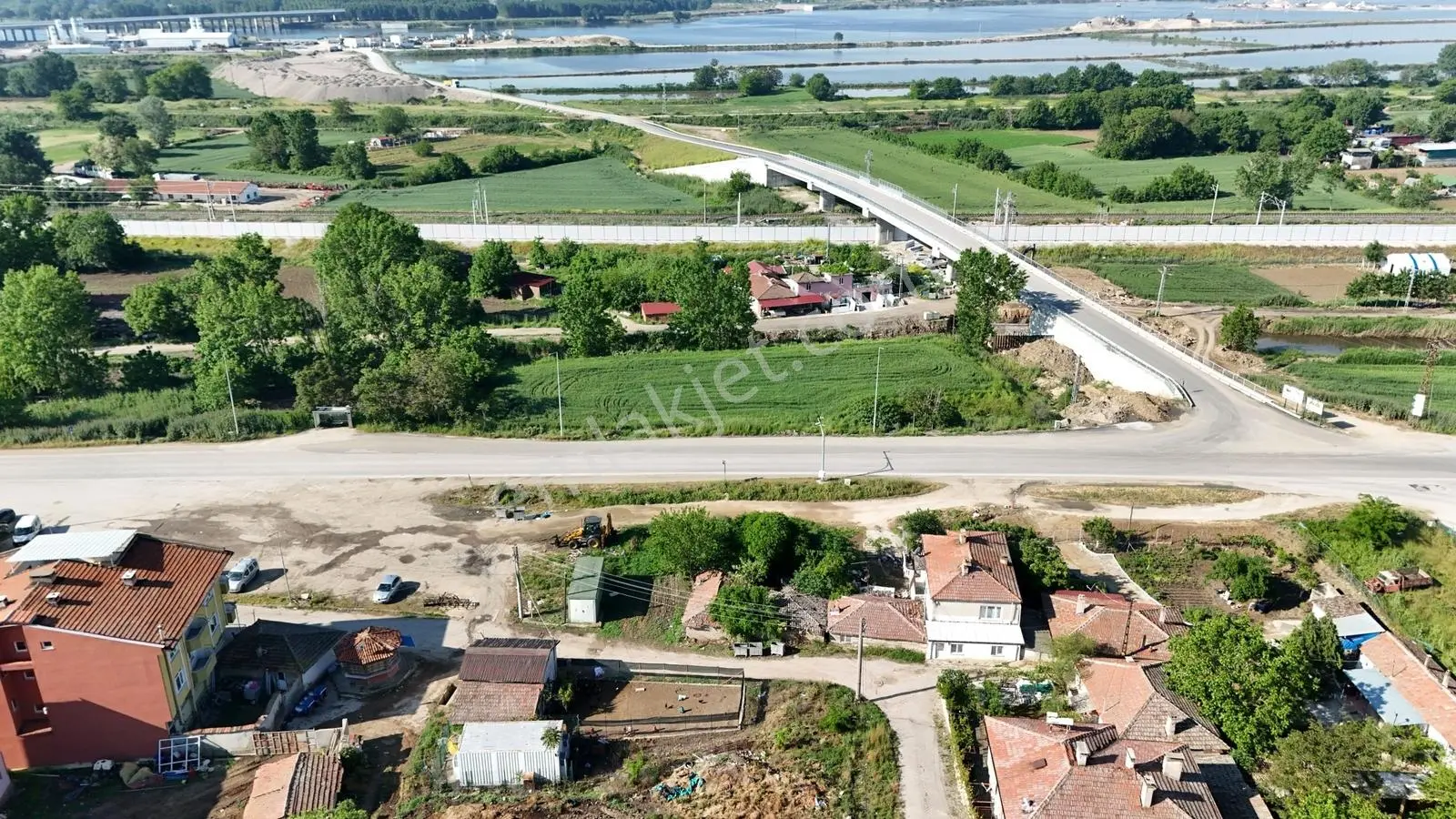 Buluruzdan Edirne Yıldırım Mah. Satılık 746 Metreka İmarlı Arsa — fotoğraf 5