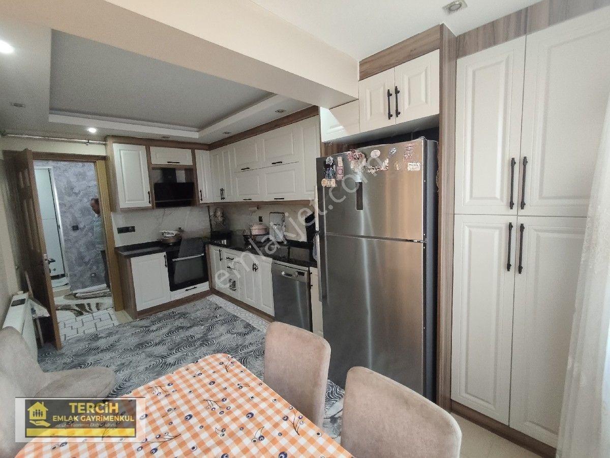 🏡 Full Beyan Gümüşçay’da Masrafsız, İçi Komple Yenilenmiş 145 M² 3+1 Satılık Ara Kat Daire! — fotoğraf 2