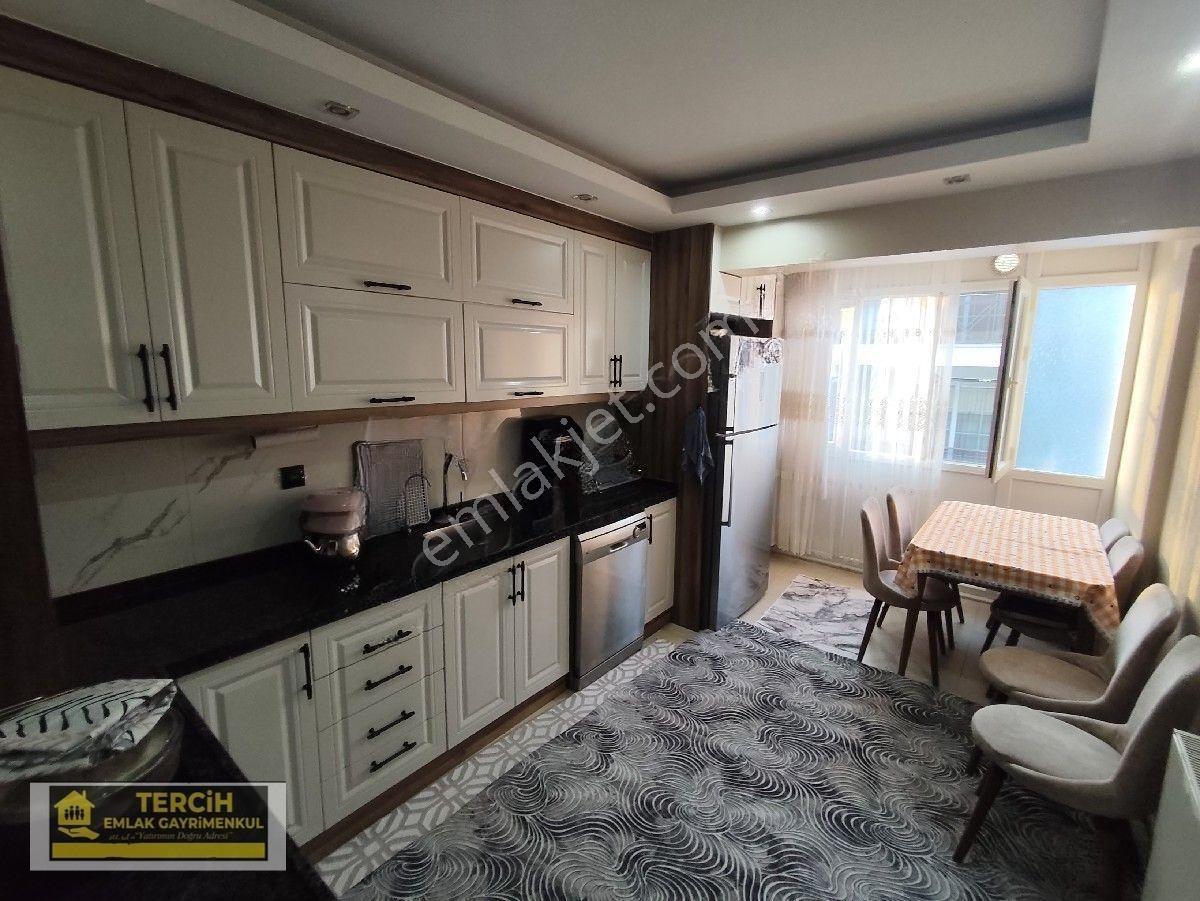 🏡 Full Beyan Gümüşçay’da Masrafsız, İçi Komple Yenilenmiş 145 M² 3+1 Satılık Ara Kat Daire! — fotoğraf 3