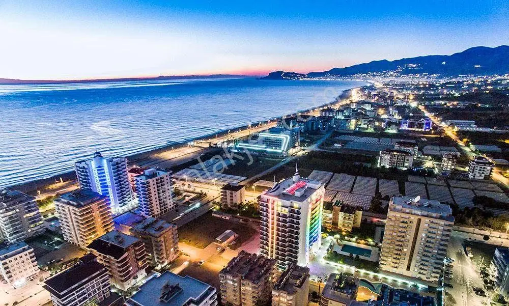Alanya Mahmutlar'da Denize Sıfır Kale Ve Deniz Manzaralı Eşyalı 1+1 — fotoğraf 38