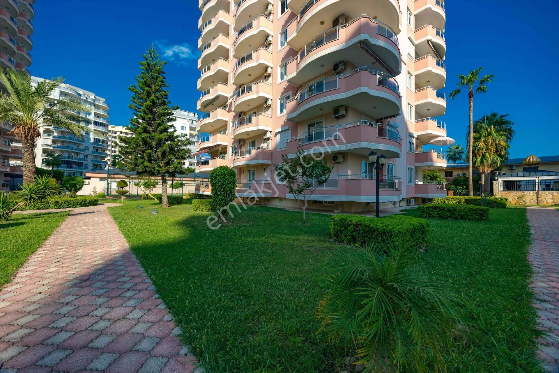 Alanya Mahmutlar'da Deniz Manzaralı 3 Cepheli 2 Balkonlu Eşyalı 2+1 — fotoğraf 30