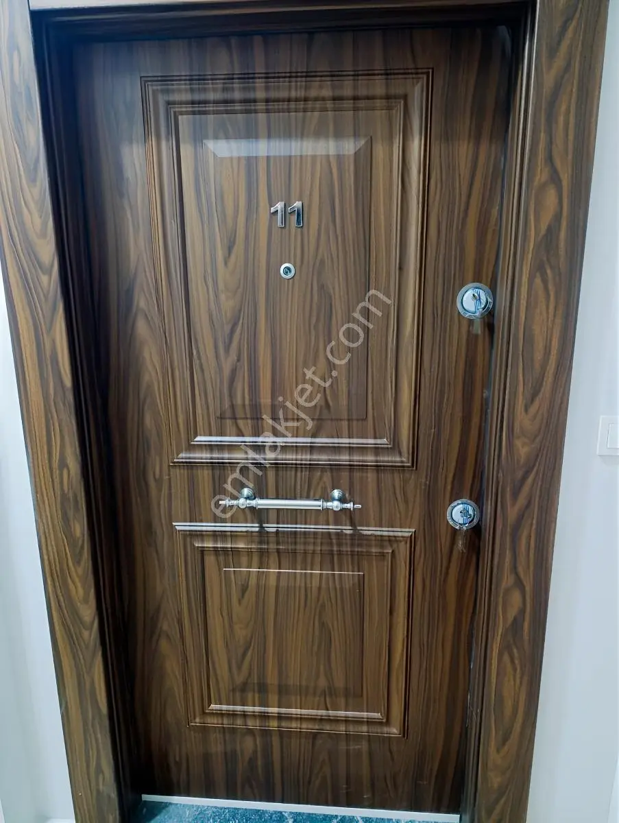 Sultanbeyli Battalgazi Mah. Hastaneyolu Üzeri Satılık 4+1 Dublex — fotoğraf 7