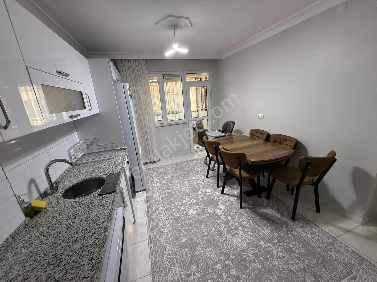Yenidoğan'da Viessmann Kombili Arçelik Ankastreli 3+1 Daire — fotoğraf 33