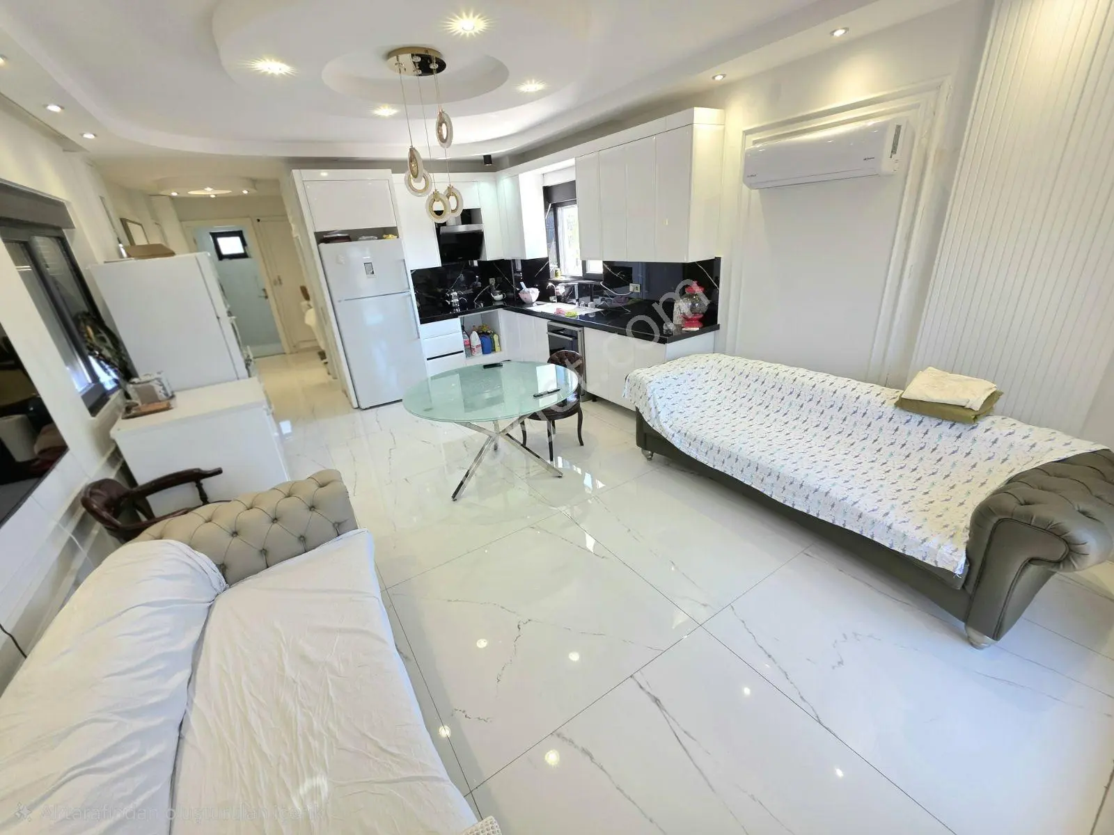 Odabaşında 300m2 Arsa İçerisinde 245m2 Tribleks Villa — fotoğraf 3