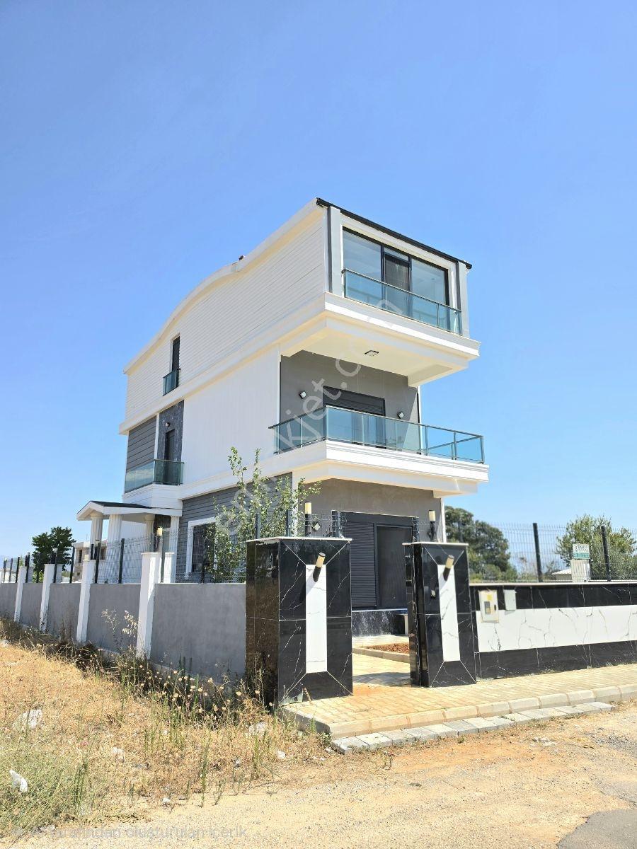 Odabaşında 300m2 Arsa İçerisinde 245m2 Tribleks Villa — fotoğraf 28