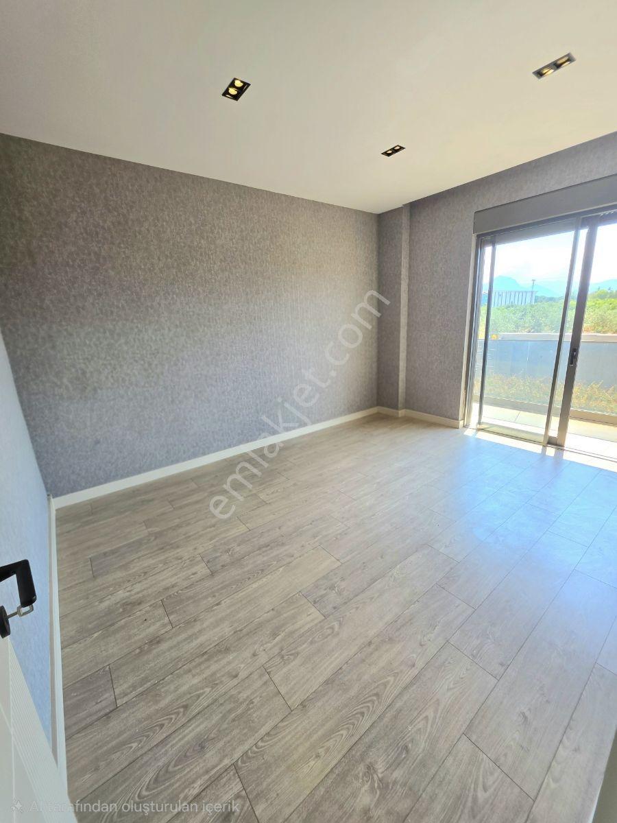 Altınkale'de Site İçerisinde Müstakil Havuzlu 4+1 Lüks Villa — fotoğraf 21