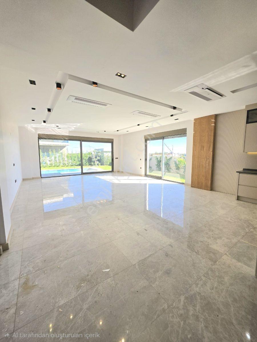 Altınkale'de Site İçerisinde Müstakil Havuzlu 4+1 Lüks Villa — fotoğraf 25