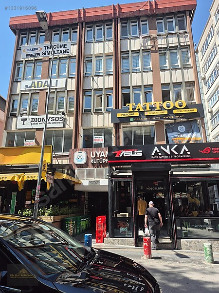 Konur Sokak 2+1 1.Katta Otoparklı Asansörlü